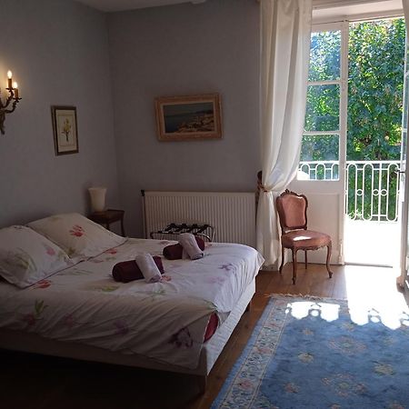 Maison Calme Avec Piscine Entouree De Son Parc Quintenas ภายนอก รูปภาพ