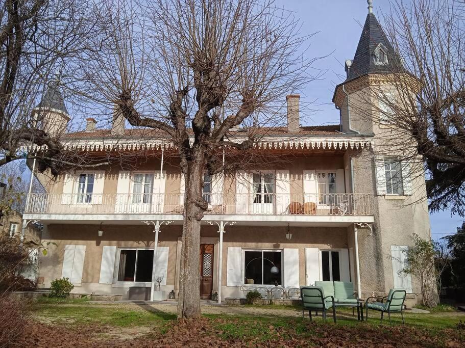 Maison Calme Avec Piscine Entouree De Son Parc Quintenas ภายนอก รูปภาพ